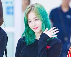Ngọc linh nằm ở một vị trí tốt nếu bạn thích quận 1. 10 Kiá»ƒu Toc Mau Xanh Reu Ä'áº¹p Nháº¥t Hiá»‡n Nay Phu Há»£p Vá»›i Má»i Lan Da