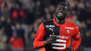 Adrien hunou (born 19 january 1994) is a french footballer who plays as a striker for french club stade rennais fc. Fifa 20 Srfc Decouvrez Les Notes Des Joueurs Du Stade Rennais Goal Com