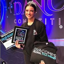 Charli D Amelio Birth Age Height Weight Net Worth Tiktok Video Sister Bio Charlie Video Dance Videos Dance