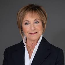 Thousands of Jewish Women Kick Off Annual Emissaries' Conference