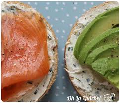 Bagel Avocat Saumon Et Creme Ciboulette Avocat Saumon Creme Ciboulette Cuisine Et Boissons