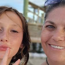 Fundraiser for Regina Cleveland by Michelle Singley : Regina needs us:  You're Support Can Help Make a Difference