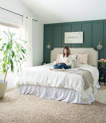 This is a unique way to modernize a simple and fresh country living. Key Elements Of A Modern Farmhouse Bedroom Grace In My Space