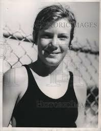 1933 Press Photo Cleo Smiley Age 11 at Southern California Swim  Championship