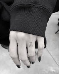 Minimalist tattoos have much in common with small tattoos, and usually are tattoos with meaning. The Best Small Tattoos You Ll Want To Copy From Celebrities Glamour