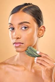 117 Gua Sha Brown Skin Stock Photos