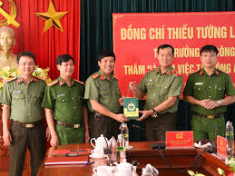 Tin tức,hình ảnh,video clip mới nhất về bộ công an được cập nhật liên tục. Thá»© TrÆ°á»Ÿng Bá»™ Cong An Le Táº¥n Tá»›i ThÄƒm Va Lam Viá»‡c Táº¡i Cong An Tá»‰nh Ha TÄ©nh Cong An Ha TÄ©nh