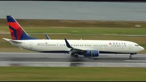 Jsumali2, richierich, ua900, panam_dc10, homsar. Rare First Ever Delta Airlines Boeing 737 900er N808dn Landing In Pdx Youtube