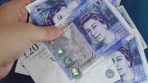 Variatia cursului lira sterlina este exprimata atat in valoare absoluta (lei) cat si in procent. Morgan Stanley Estimeaza Ca Euro Va Ajunge La Paritate Cu Lira Sterlina In 2018