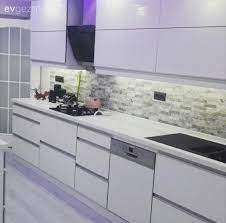 Gozde Hanimin Modern Stilde Konforlu Ve Sik Evi Ev Gezmesi Kolay Ev Dekorasyonu Ev Tasarim Planlari Ev Dekoru