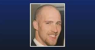 Shawn Dale's Instagram, Twitter & Facebook