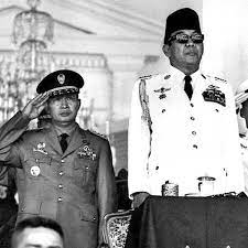 Yuni mengatakan,sewaktu soeharto menjual pentil dan ban yang ia tetap merasa aman karena pangkostrad soeharto telah menjamin keadaan tersebut. Lakon Si Jenderal Kepala Batu Historia