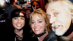 Back at The Rainbow Inn and it feels so good 😁 Lisa Santaniello Dittman  Bill Dittman Barbara Fischl Silvia-Gil Perez-Llaudy