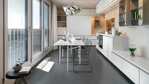 On the ninth floor, two prototypical model apartments for modern micro living have been created with spatial approaches based on häfele's 360° comprehensive project solutions and fitting solutions. Holz Hybrid Hochhaus Skaio In Heilbronn Tarkett