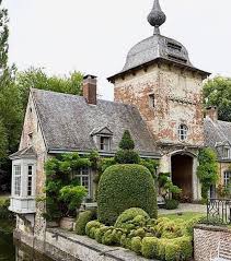Ame Vagabonde Maison De Maitre Jardin Maison Vieilles Maisons