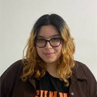 Yasmeen Abdullah's Instagram, Twitter & Facebook