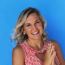 Kelsey Abbott's Instagram, Twitter & Facebook