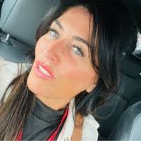 Vicki Ware's Instagram, Twitter & Facebook