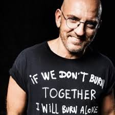 Listen to Jennifer Cardini