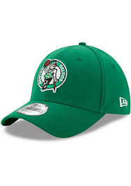Raised embroidery of your favorite team's logo on the front of the cap makes the 2tone 9fifty pop along with the 2 tone color scheme. New Era Boston Celtics Mens Green Team Classic 39thirty Flex Hat 5905315