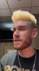 Last few hours to vote! 🙏🏻 www.klovefanawards.com/vote