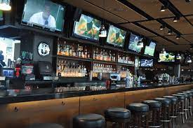 Sports Restaurant Bing Images Sport Bar Design Bar Design Restaurant Luxury Bar