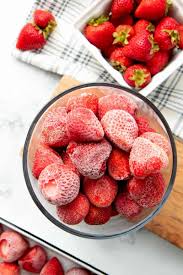 Home gear appliances our brands How To Freeze Strawberries Whole Or Sliced Wholefully