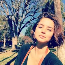 Ana de armas ya no aparece en. Ana D Armas On Instagram It S So Nice Outside Today Short Hair Styles Hair Beauty Beautiful Girl Face