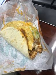 Now, however, when i go to taco bell and ask for one they tell me they no longer have it. Double Cheesy Gordita Crunch Tbt Imgur