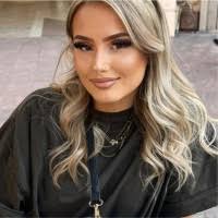 8 "Elsa Vogel" profiles