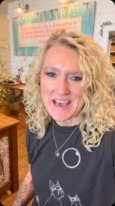 Elizabeth Haeufle's Instagram, Twitter & Facebook