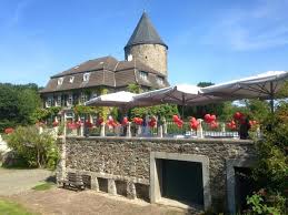 Schon sooo oft haben wir hochzeiten auf schloss linnep in ratingen begleitet! Schloss Linnep Hochzeit Event