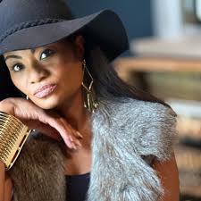 AverySunshine.com Get ready to shine with Avery*Sunshine in 'The Hey  Sunshine Show'!   Tune in for inspiring conversations, soulful wisdom, and  unfiltered moments from one of today's most authentic voices. Whether she's