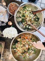 Whole wheat pita, no cheese, ask for fat free mayo or low cal. Chinese Chicken Salad For The Win California Chicken Cafe Is The Best California Chicken California Chicken Cafe Chinese Chicken Salad