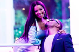 Bonang matheba is currently trending on twitter after a tweep called her out for being rude. Kissing Photos Cause Confusion Is This Bonang Matheba S New Boyfriend