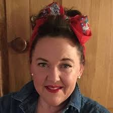 Laura Fetzer's Instagram, Twitter & Facebook