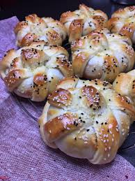 Pogca Turkische Gefullte Hefebrotchen Turkisches Essen Rezepte Fingerfood Rezepte