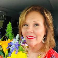 Congratulations to the latest Women In Trucking Foundation scholarship  winner, Zana Walker!