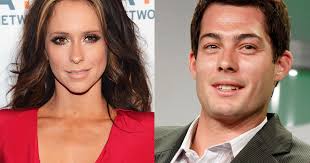 She also tied the knot with brian hallisay, who she's been dating for the past 19 months. Jennifer Love Hewitt Is Pregnant Cbs News