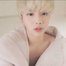 Listen to [Mv] yongjin kim(김용진) alt+f4 (with 정동수(ARKAY)) by Itamar Matias  in minha vida msc alt+f4 playlist online for free