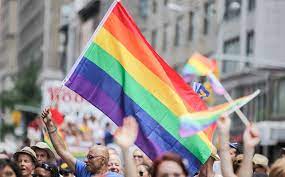 Si bien él siempre había tenido el deseo de ser padre, no fue hasta que la nena lo llamó papá que entendió que se habían elegido para siempre como. Dia Del Orgullo Lgbt 2020 Actividades Online Ante Coronavirus