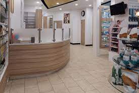 Tower Bridge Wellness Pharmacy By Crescent Retail Design Design Pharmacy Design Retail Design
