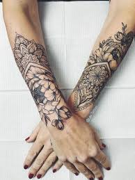 Damen Tattos Damen Minitatuajes Primertatuaje Tattos Tatuajediminuto Tatuajesfemeninos Tatuajesminimalist Tatouage Avant Bras Tatouage Tatouage Sirene