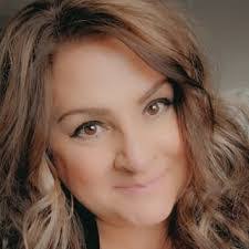 Kimberly Hupp's Instagram, Twitter & Facebook