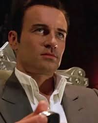 Muere el actor y modelo Julian McMahon a los 56 años. Conocido por sus  papeles en las series "Nip Tuck", "Charmed" y la película de los "4  Fantásticos" (2000), el australiano falleció