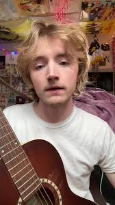 American lawn #folk #folksinger #folkmusic #independentartist  #singersongwriter #originalsong