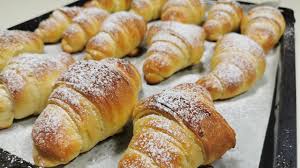 Cuocere le brioches a 170° per 10/12 minuti. Cornetti Senza Burro Youtube