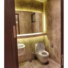 Dengan mengaplikasikan kaca bening, kaca untuk area shower anda akan terlihat mewah dan lapang. Jual Cermin Kamar Mandi Kaca Shower Muncul Jaya Sakti