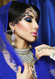 Pin By Amour Affairs On Indian Bridal Makeup Indian Bridal Makeup Asian Bridal Makeup Bridal Hair And Makeup