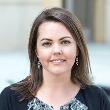 Stephanie Roberts (@srob722)